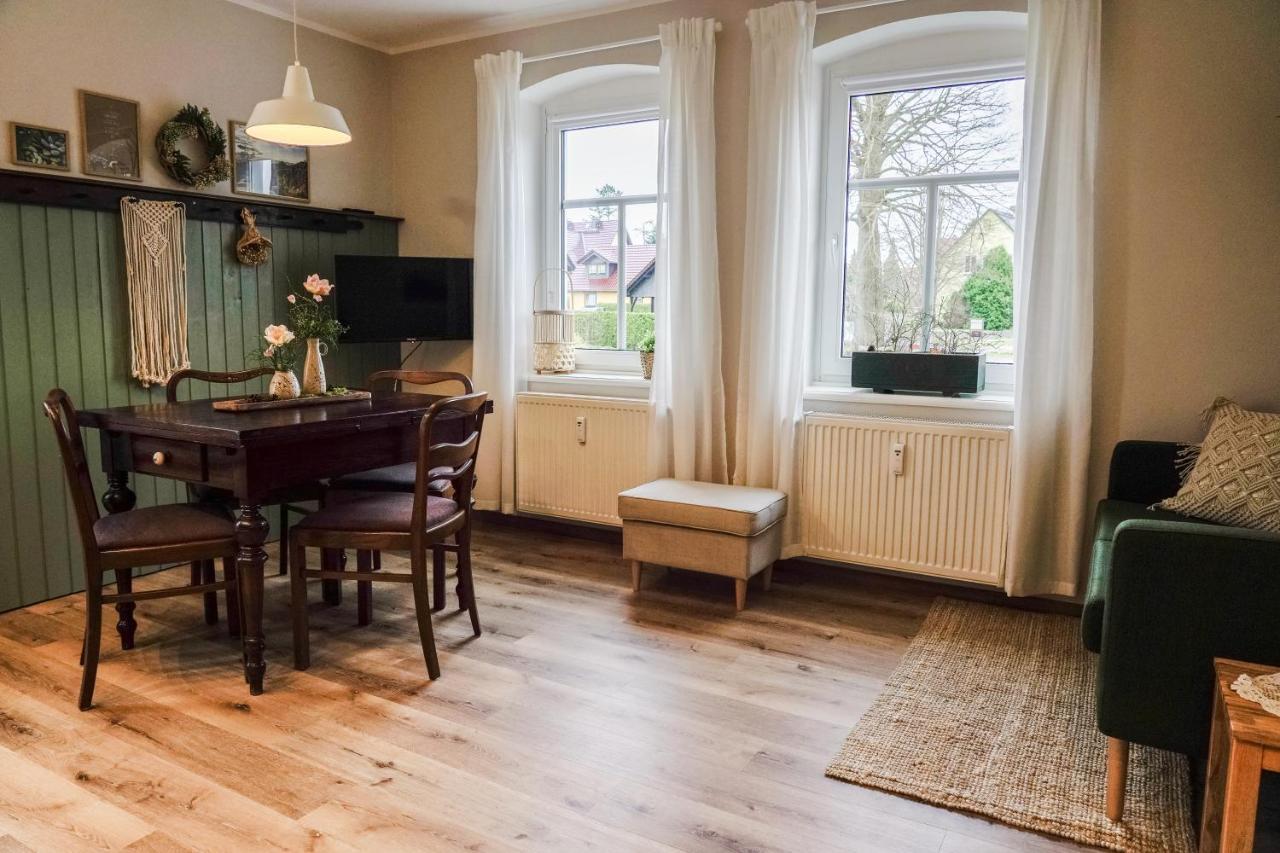 Urlaubsfreude Biedermann Haus Gluecksstein Ferienwohnung Smaragd Bad Schandau Exterior foto